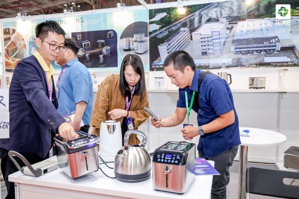 IEAE 2025: “Bữa tiệc công nghệ” đón đầu kỷ nguyên Smart Home Việt