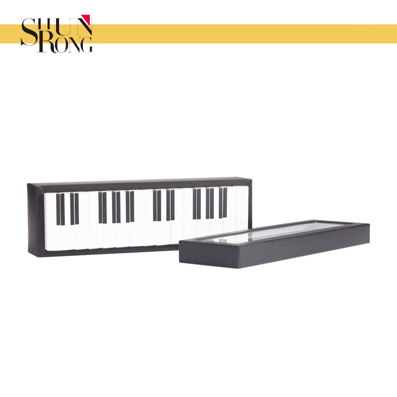 Creative piano design gifting packaging